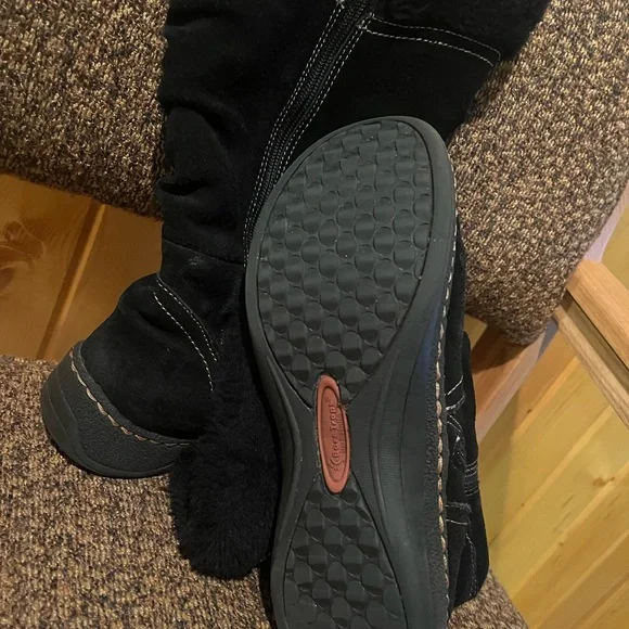 BareTraps Black Suede leather Winter Boots with Fur - Picture 3 of 5